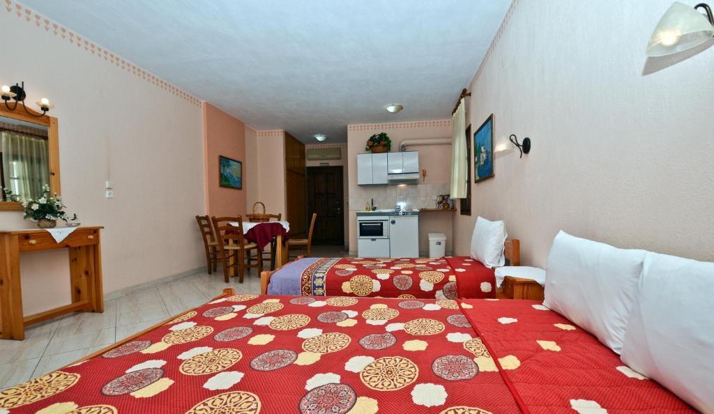 Aris Junior Studio & Apartments Neo Klima Habitación foto